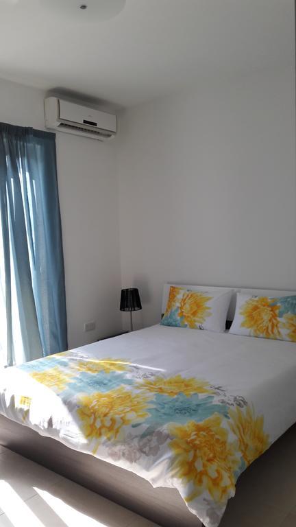 Blue Skies Apartment Marsaskala Ngoại thất bức ảnh