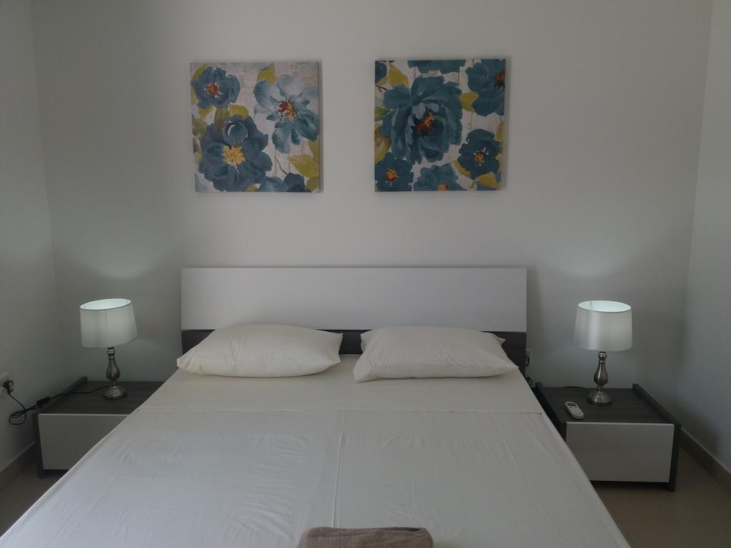 Blue Skies Apartment Marsaskala Ngoại thất bức ảnh