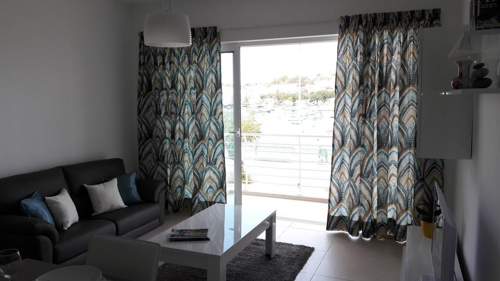 Blue Skies Apartment Marsaskala Ngoại thất bức ảnh
