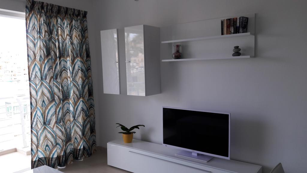 Blue Skies Apartment Marsaskala Ngoại thất bức ảnh